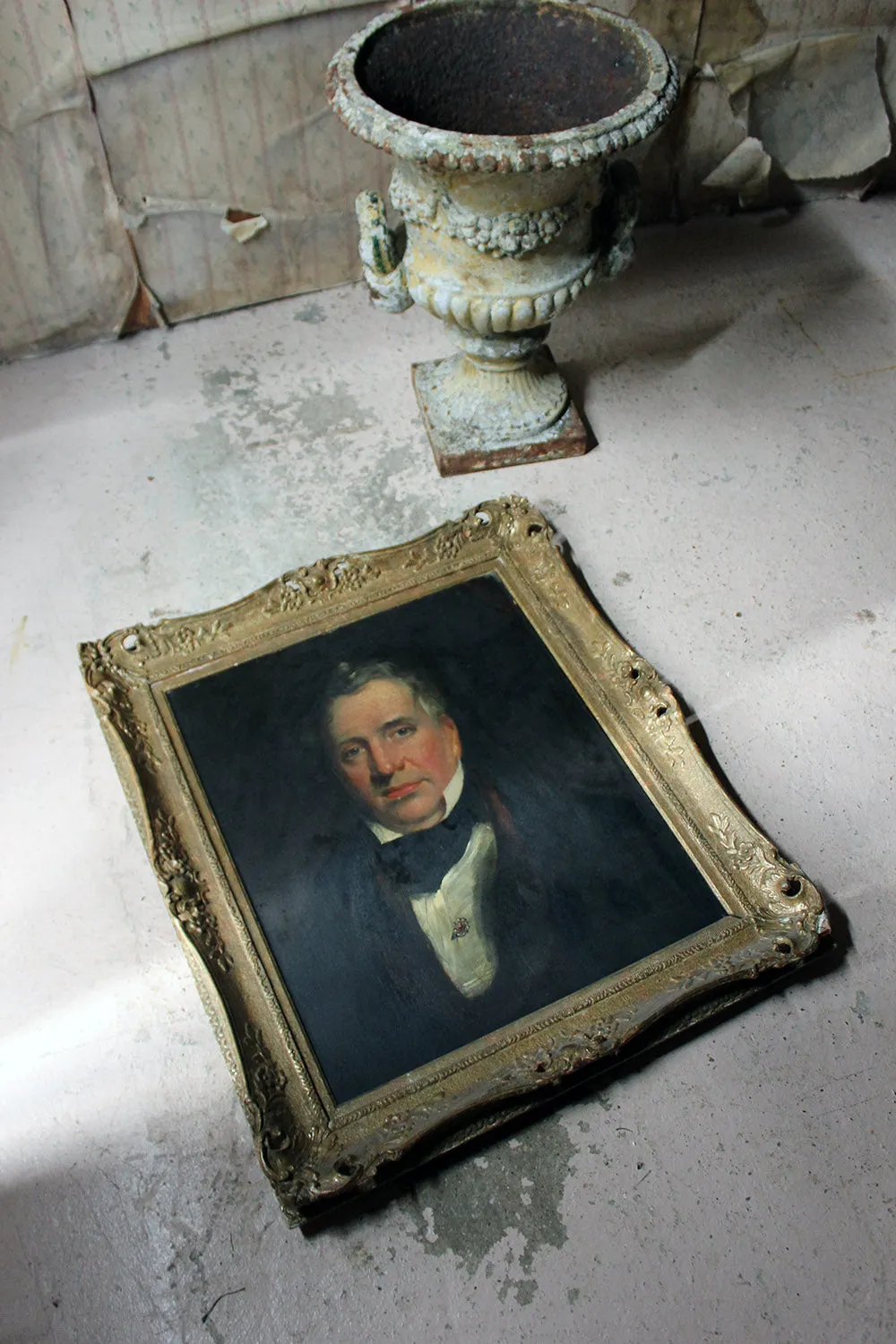 A 19thC English School Oil on Board Portrait of a Gentleman c.1870