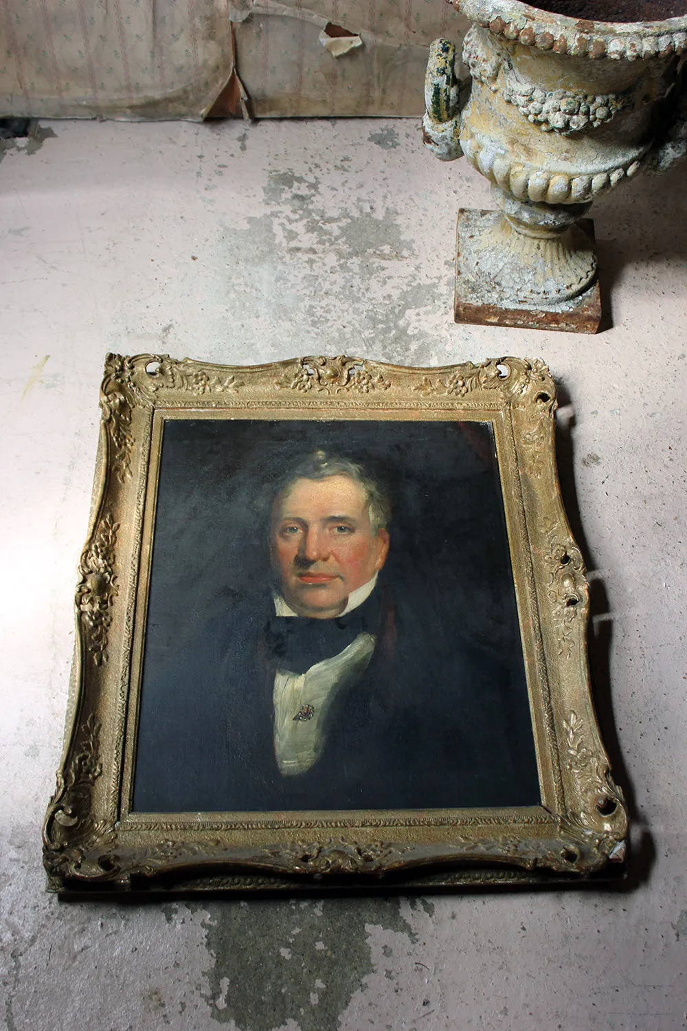 A 19thC English School Oil on Board Portrait of a Gentleman c.1870