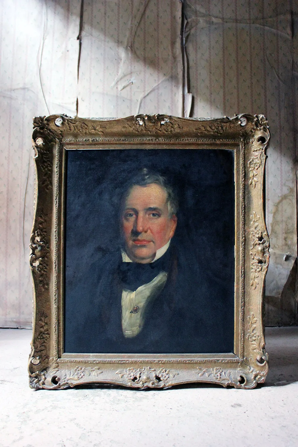 A 19thC English School Oil on Board Portrait of a Gentleman c.1870