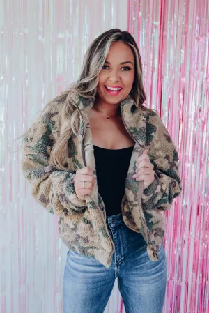 Camo Print Sherpa Jacket - Mocha