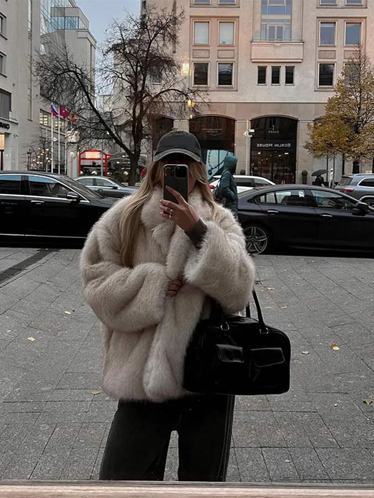 christmas outfit Sonicelife White Elegant Lapel Fluffy Faux Fur Thermal Coat Women Fashion Long Sleeves Thick Warm Jacket 2024 New Chic Lady Winter Overcoat