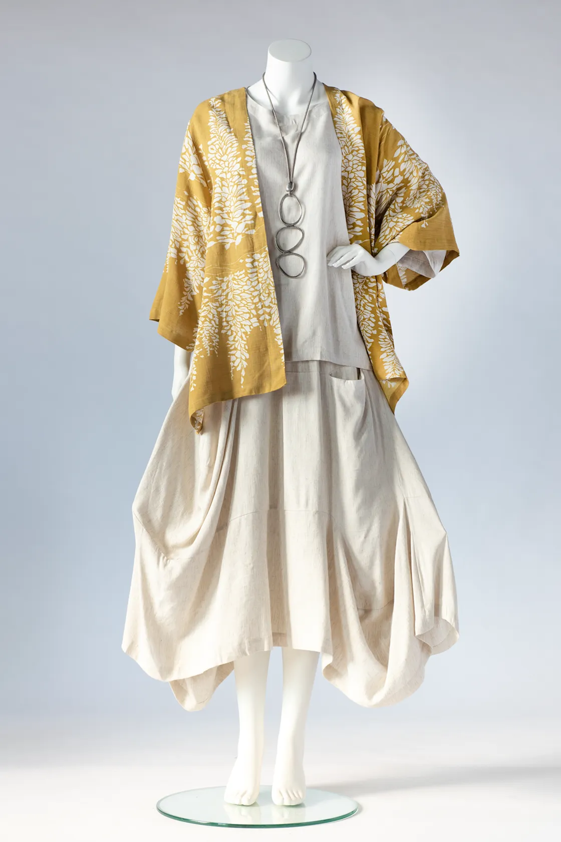 Short Kimono Jacket in Wisteria Papyrus